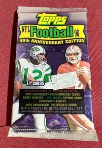 lot 71 image: 1996 Topps Football Unopened Pack