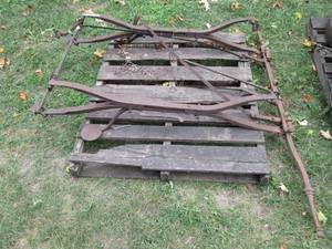 Antique Metal buggy or small car fr...