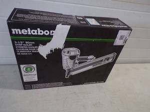 Metabo 3-12 air powered strip Nailer