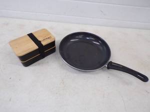 Fry Pan and Food Container