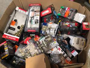 lot 51 image: Gaylord of assorted Door Knobs and locks various models and condition Customer Returns See Terms on Auction