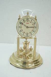 lot 46 image: anniversary clock