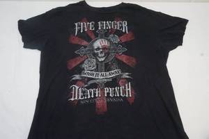 lot 84 image: Five Finger Death Punch t shirt