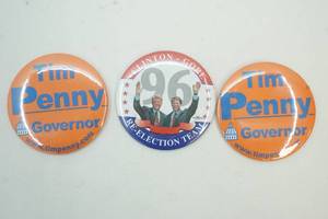 lot 87 image: 3 Tim Penny political buttons