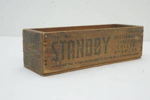 lot 89 image: Standby cheese box