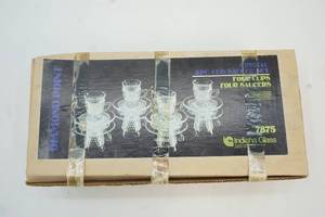 lot 91 image: Clear glass set