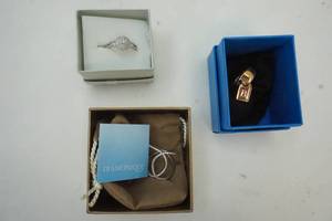 lot 109 image: New rings, size 9-10
