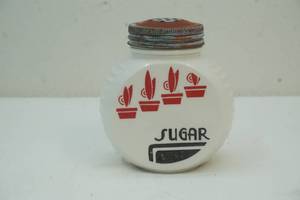 lot 117 image: Vintage glass sugar shaker
