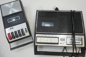 lot 134 image: Wollensak and DHC cassette players