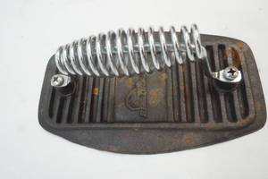 lot 184 image: Grill BBQ Dragon Iron