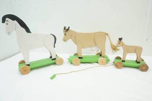 lot 196 image: Vintage Custom Made Wood Pulling Toys