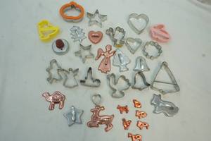 lot 292 image: Bakeware
