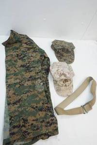 lot 294 image: Military Clothing