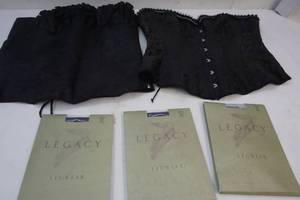 lot 314 image: Corset and Leg Wear