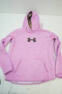 lot 325 image: Small Pink Body sweatshirt  Armour