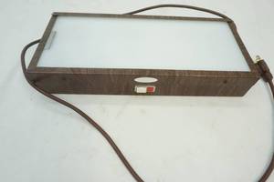 lot 332 image: Vintage Dentist Office X-Ray Light Reader