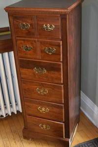 lot 69 image: Chest of Drawers