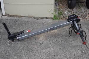 lot 3 image: Yakima Hitch Attachment Adjustable Bike Rack, Can Fit 2 Bikes