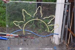 lot 8 image: Sunny Side Up Neon Sign