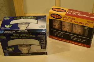 lot 93 image: Biscuit Joining Kit & Security LED Light