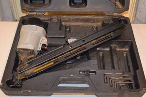 lot 106 image: Porter & Cable Clippedhead Nailer