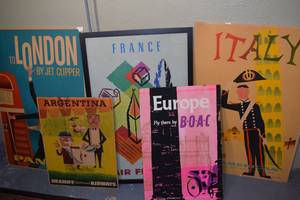 lot 115 image: 5 Travel Wall Decor