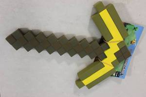 lot 45 image: Minecraft Gold Plastic Pickaxe Video Game Weapon Role Play Costume Prop