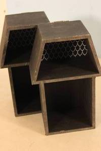lot 117 image: 2ct Novelty Wood Shelf Haunted House Halloween Decoration