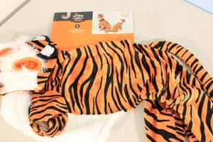 lot 161 image: Tiger Dog and Cat Costume - Hyde & EEK Boutique