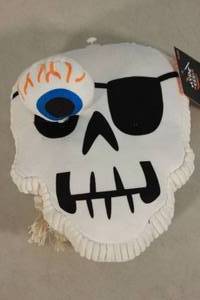 lot 167 image: Skull Rope Plush Dog Toy - Hyde & EEK Boutique