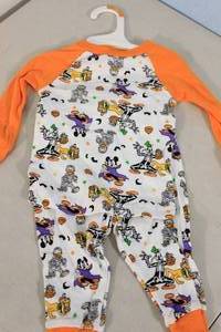 lot 131 image: Disney Halloween Mickey Mouse, Goofy & Pluto, Donald Duck Toddler Pajama Set 3T