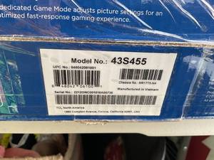lot 10 image: TCL 43 Class 4-Series 4K UHD HDR Smart Roku TV