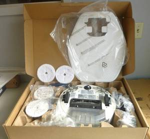 lot 20 image: Bissell SpinWave Hard Floor Expert Pet Robot 2-in-1 Wet Mop and Dry Robot Vacuum