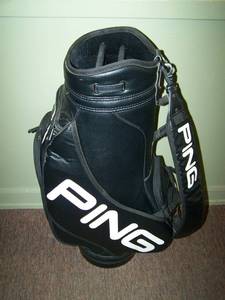 lot 7 image: Leather Ping golf bag with a full set of right handed clubs