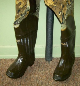 lot 24 image: Remington chest waders.  mens size 8