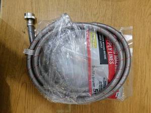 lot 24 image: Everbilt 34 in. FHT x 34 in. FHT x 60 in. Stainless Steel Washing Machine Supply Line (2-Pack)