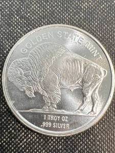 lot 50 image: 1 TROY OZ .999 FINE SILVER INDIAN BUFFALO ROUND