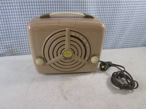 lot 6 image: (FS) Arvin 352-PL Radio - Untested...