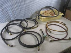 lot 130 image: (EW3) Assorted Refrigerant Hoses Et...
