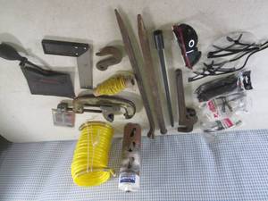 lot 148 image: (A-3) Assorted Tools Etc - Air Hose...