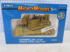 lot 152 image: (EC1) Ertl Caterpillar D10N Track-T...