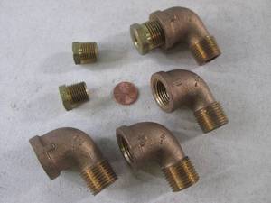 lot 203 image: (FS) Brass Fittings...
