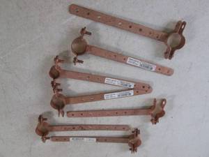 lot 268 image: (FS) 7 Copper Strap Hangers 12 3...
