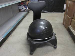lot 277 image: (EW3) Gaiam Balance Ball Chair...