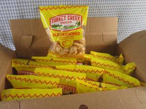 lot 334 image: (EC2) Case 12 Bags Old Fashioned Po...