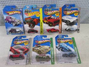 lot 379 image: (EC1) Assorted Hot Wheels in Packag...