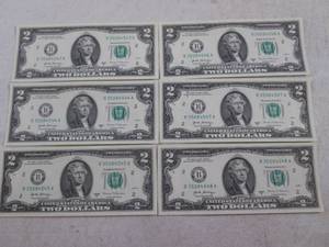 lot 28 image: (CNTR) 6 - $2 Dollar Bills - Serial...