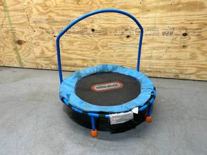 lot 69 image: LITTLE TIKES Trampoline