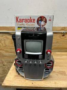 lot 77 image: Karaoke Party Machine