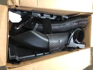 Cub Cadet Original Equipment 50 in. and 54 in. Triple Bagger for XT1 and XT2 Series Riding Lawn Mowers (2015 and After) customer return see pictures